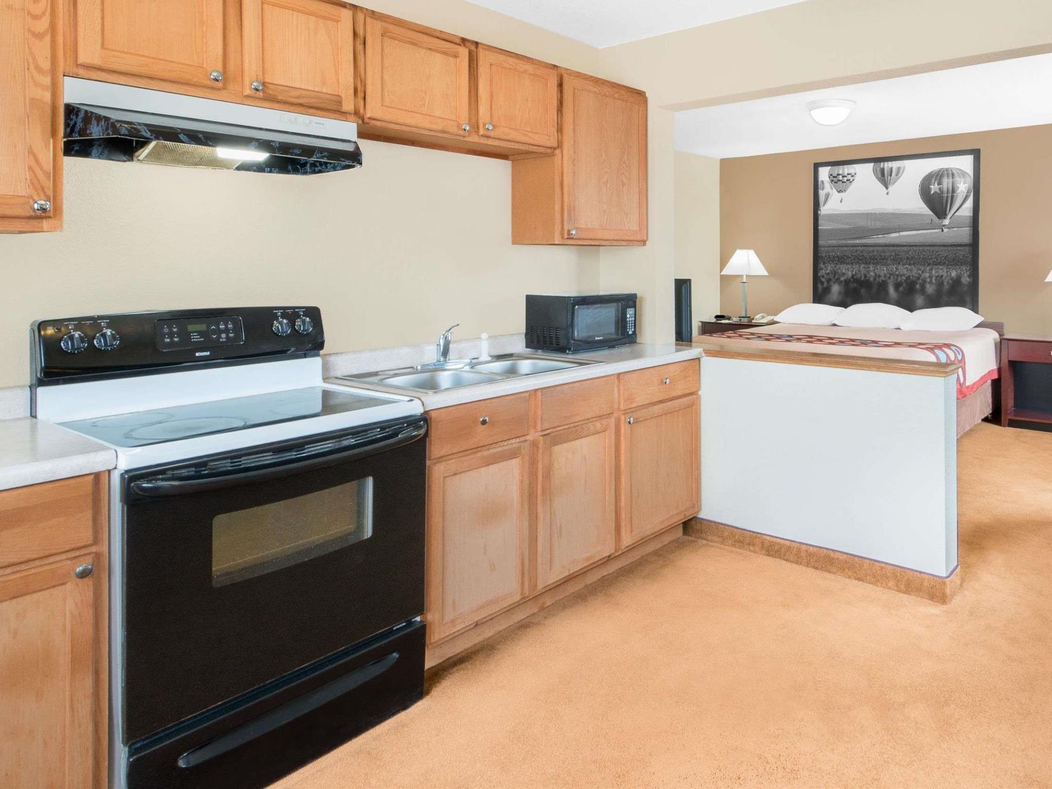 Super 8 By Wyndham Marshalltown Exterior foto